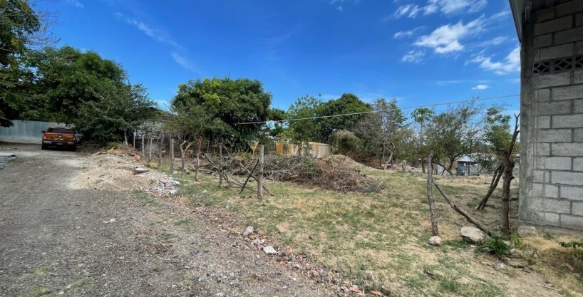 - El Salvador Realty
