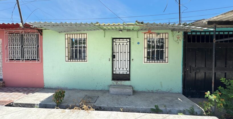 - El Salvador Realty
