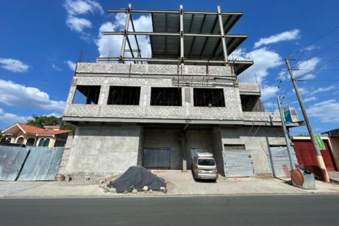 - El Salvador Realty