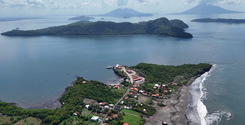 - El Salvador Realty