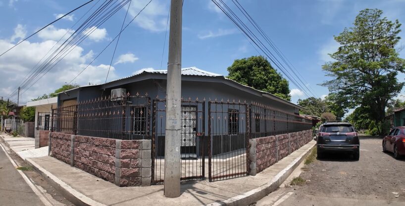 - El Salvador Realty