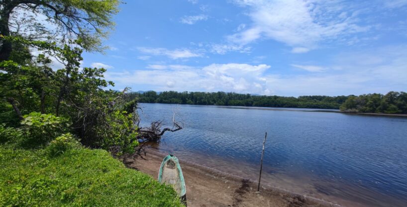 - El Salvador Realty