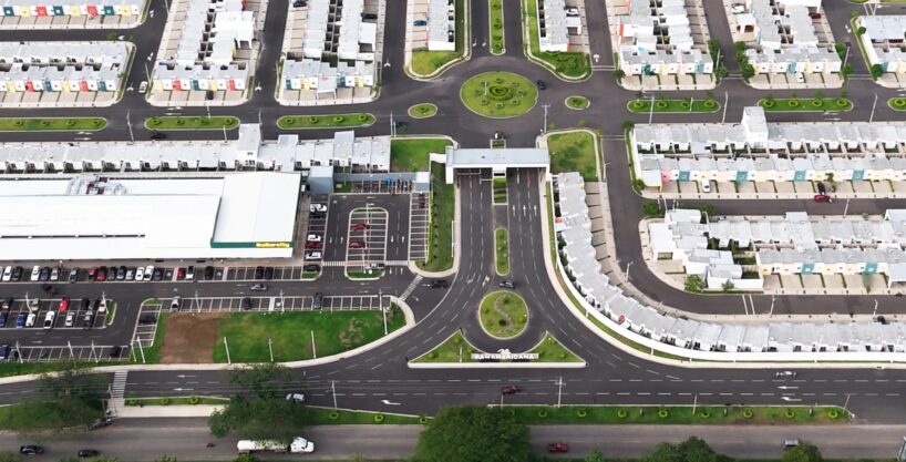 - El Salvador Realty