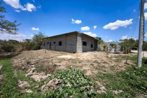 - El Salvador Realty
