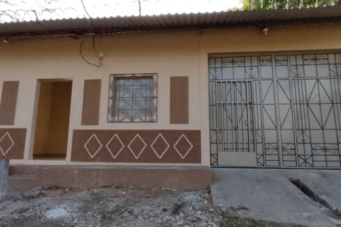 - El Salvador Realty