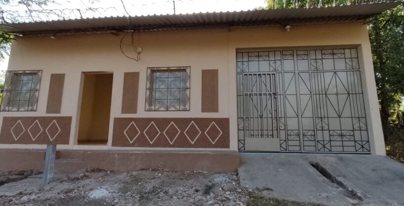 - El Salvador Realty