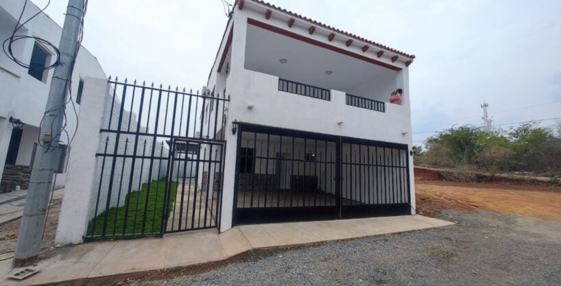- El Salvador Realty