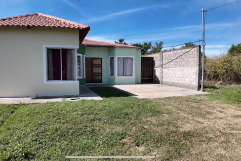 - El Salvador Realty