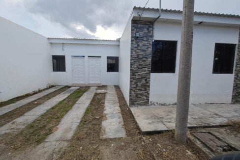 - El Salvador Realty