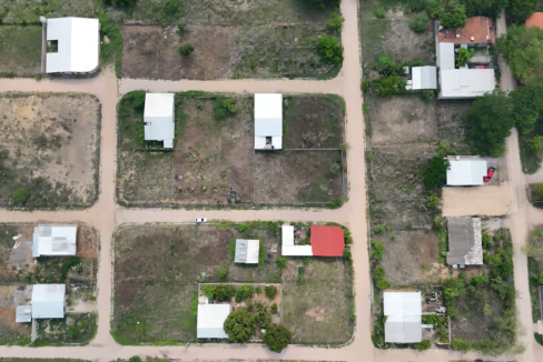 - El Salvador Realty