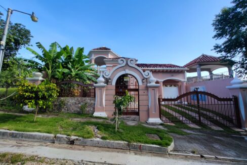 - El Salvador Realty