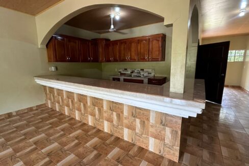 - El Salvador Realty