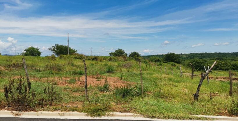 - El Salvador Realty