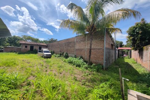 - El Salvador Realty