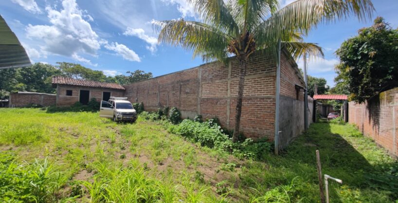 - El Salvador Realty