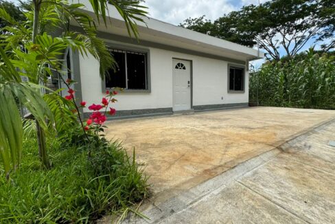 - El Salvador Realty
