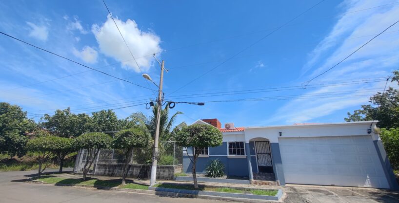 - El Salvador Realty