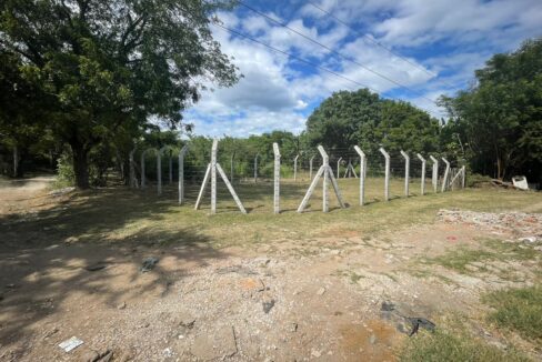 - El Salvador Realty