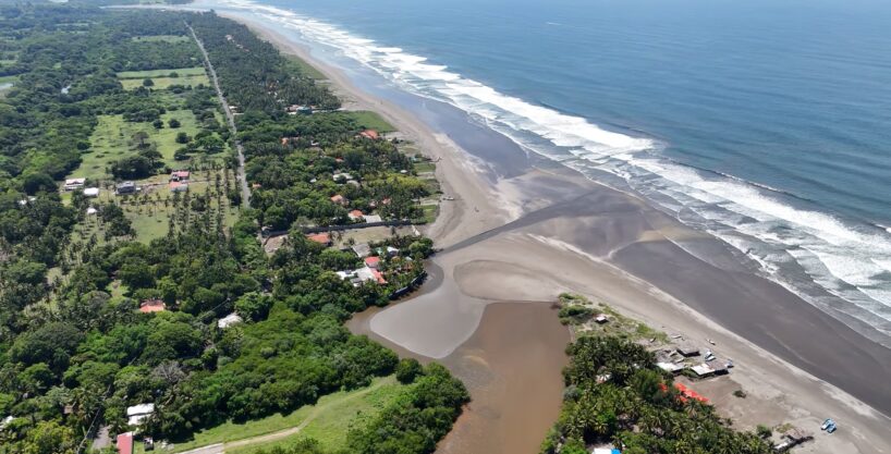 - El Salvador Realty