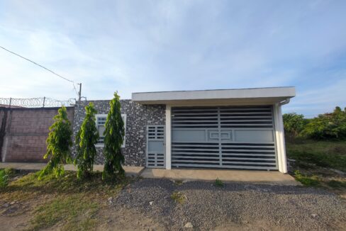 - El Salvador Realty