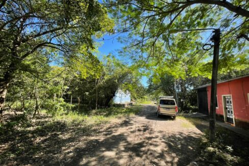 - El Salvador Realty