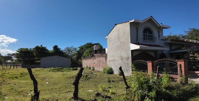 - El Salvador Realty