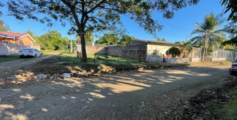 - El Salvador Realty