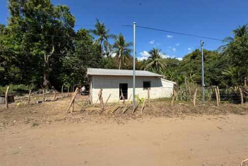 - El Salvador Realty