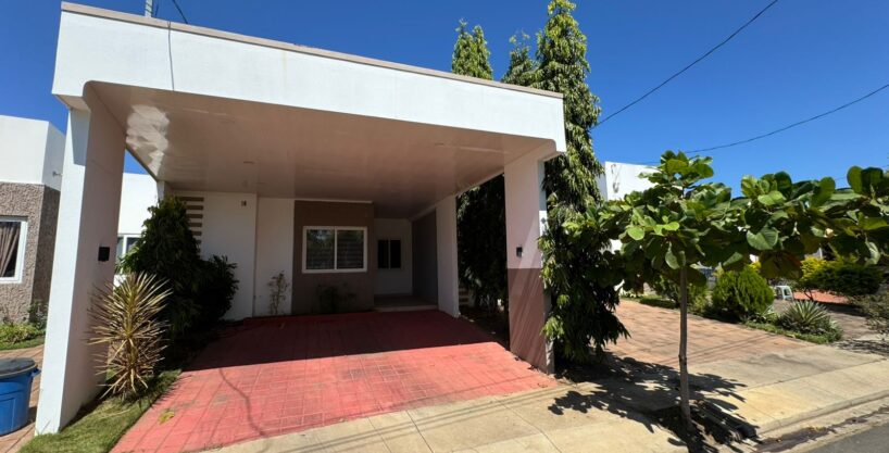 - El Salvador Realty
